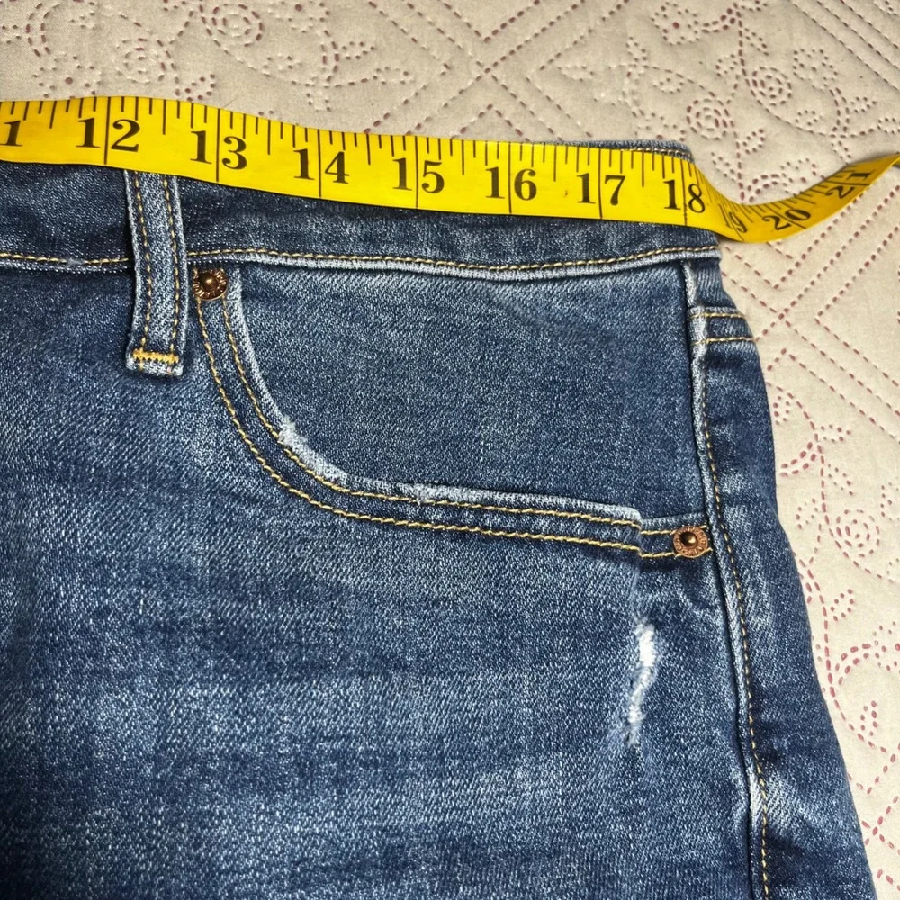 Old Navy OG Straight High Rise Denim Jean Shorts‎ Dark Wash Raw Hem Size 16